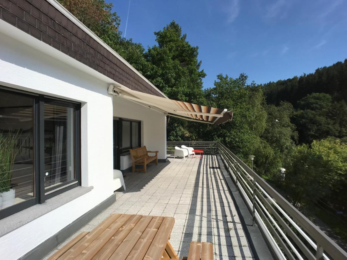 Villa Holgenbach - Penthouse- Und Ferienwohnung Im Nationalpark Eifel Schleiden Esterno foto